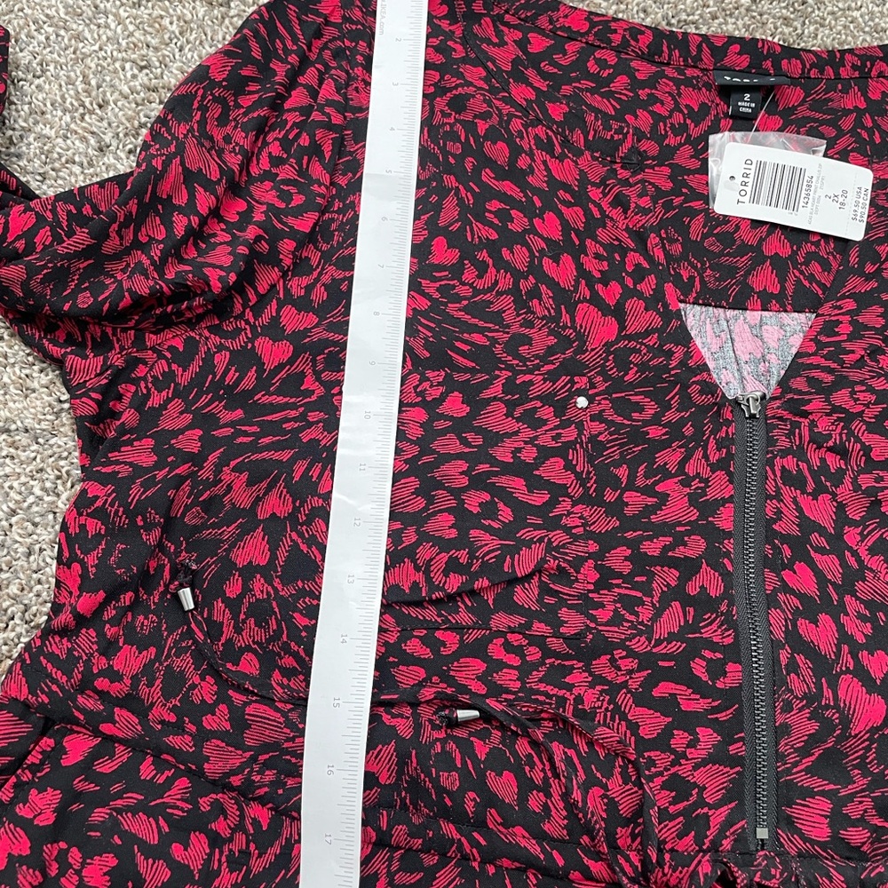 Torrid Red A-Line Midi Dress with V-Neck and Cuffed Sleeves XXL heart Red - Picture 16 of 16